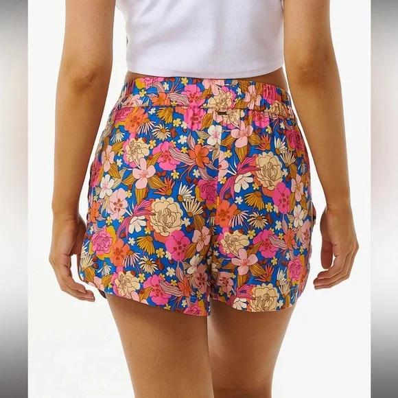 Rip Curl Kamari Floral Shorts with Pockets - Picture 4 of 10